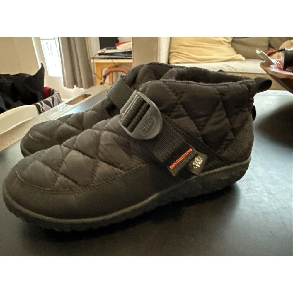 Chaco Ramble Puff Boots Youth Sz 5 Black Puffer Snow Shoes Fleece Lined Warm